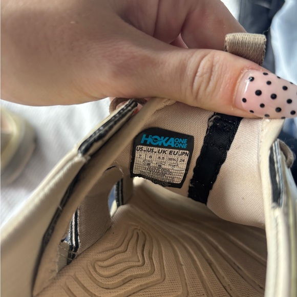Hoka Hopara Beige Hiking Sandals - Picture 6 of 7